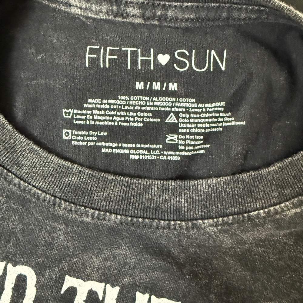FifthSun graphic crop t-shirt - Picture 6 of 7